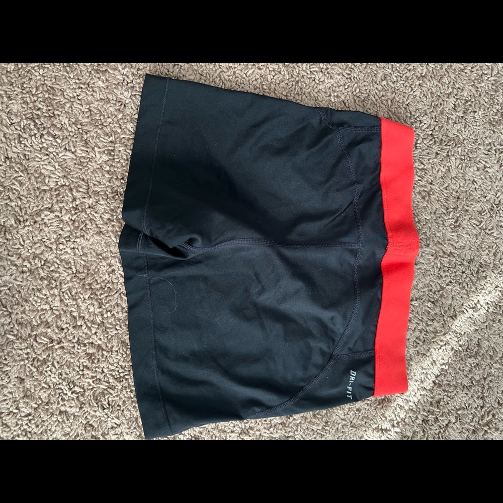 Spandex - Picture 3 of 3